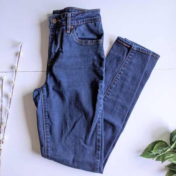 Levi's Denim - Levi's 721 high rise skinny size 26